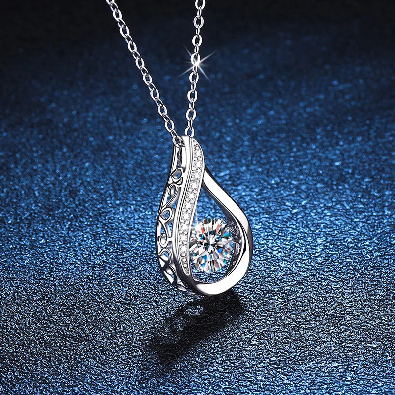 The Vela Drop Necklace