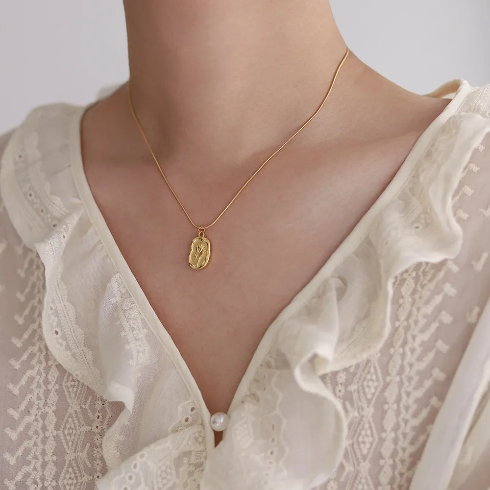 The Fleuret Necklace