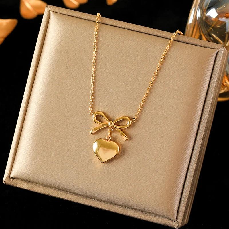 The Darling Bow Necklace